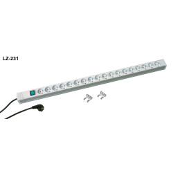 Блок силовых розеток Zpas, вертикальный, CEE 7/5 х 18, вход Schuko, шнур 3 м, 1U, 861х44,4х44 (ШхГхВ), 16А, выключатель, светло-серый