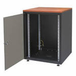 Шкаф телекоммуникационный напольный Zpas SJB, IP20, 18U, 871х600х400 (ВхШхГ), дверь: стекло, задняя дверь: металл, сварной, цвет: чёрный, (WZ-4318-01-04-011)